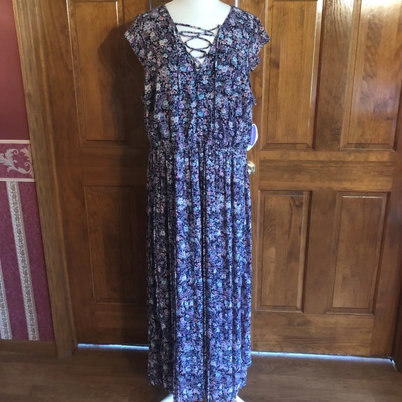 nell floral maxi dress